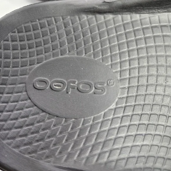 OOFOS Slip On Black Sandals Unisex M9-W11 Heel To Toe 11.5" - Picture 10 of 12